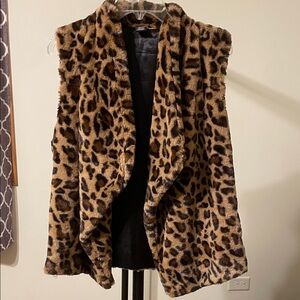 Leopard Print Faux Fur Vest